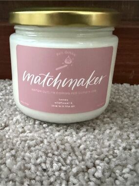 NWT Evil Queen Matchmaker Scented Jar Candle - honey and wildflower